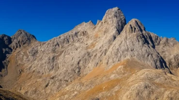 Subir al Torrecerredo con guía: por qué merece la pena y cómo organizar tu ascensión